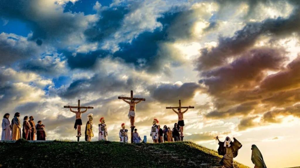 Imagen de la crucifixión de Jesucristo en Fresno el Viejo
