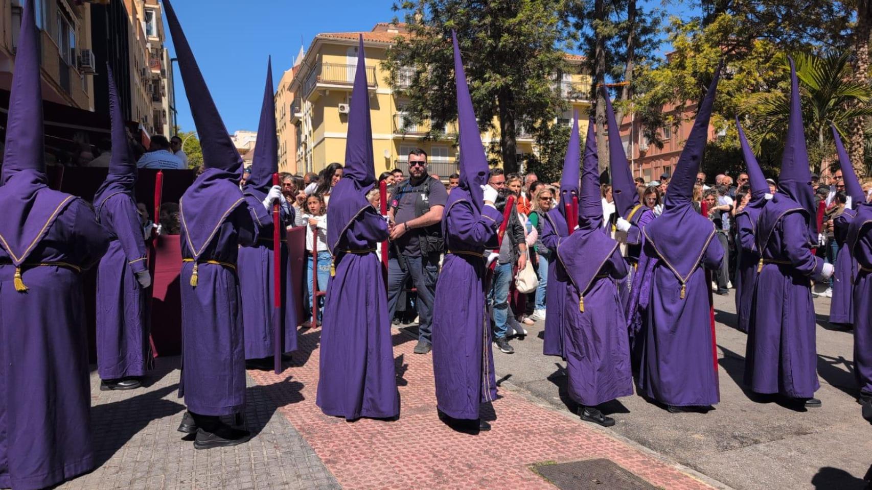 Los nazarenos del Nazareno de los Pasos en el Monte Calvario.