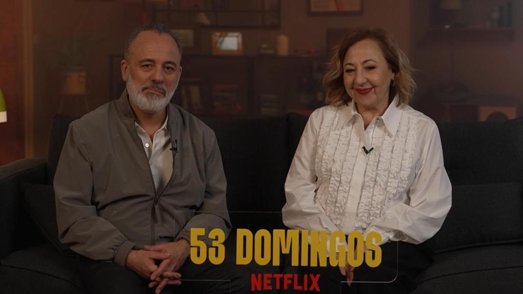 Javier Gutiérrez y Carmen Machi en un fotograma de la entrevista con EL ESPAÑOL.