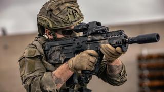 Como fusil de servicio estándar de las FDI, el X95 representa la integración de ingeniería avanzada con décadas de experiencia operativa.