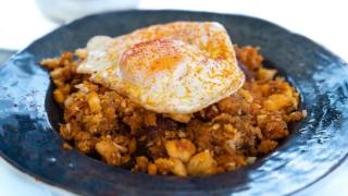 Un plato de migas.