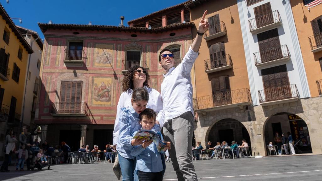 Plaza Mayor de Graus.