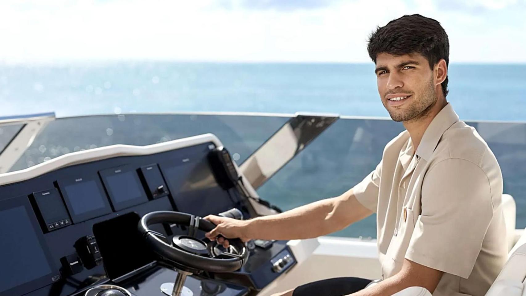 Carlos Alcaraz, en un yate de la firma Sunreef Yachts