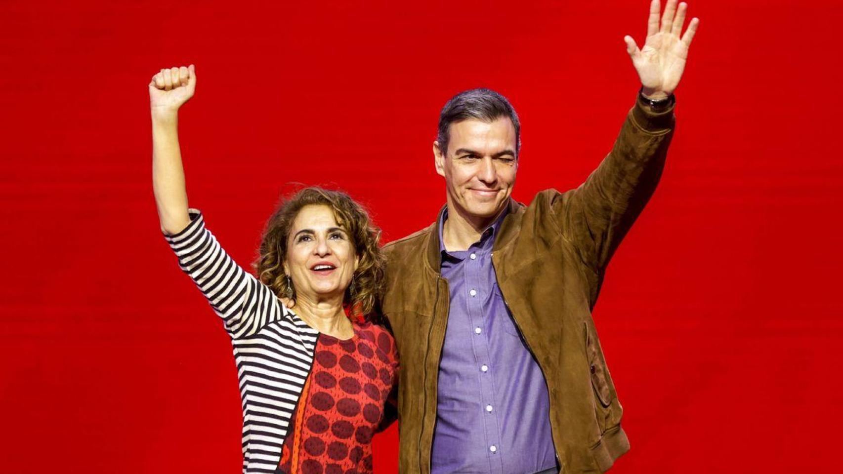 María Jesús Montero y Pedro Sánchez, en un acto del PSOE andaluz.