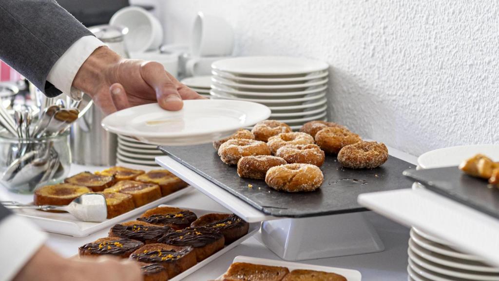 Servicio gourmet dentro del balcón.