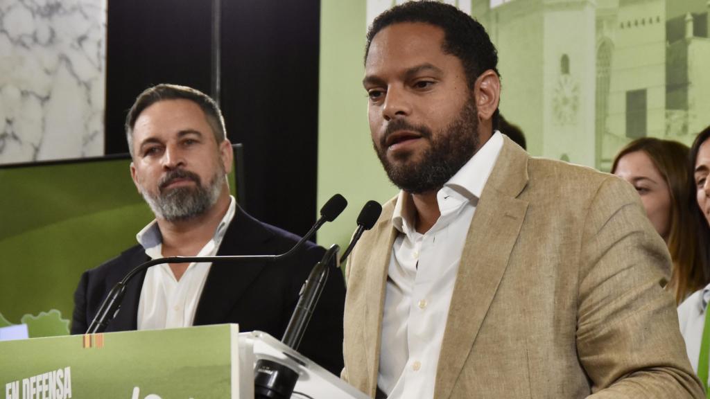 Santiago Abascal, presidente de Vox, e Ignacio Garriga, secretario general del partido.