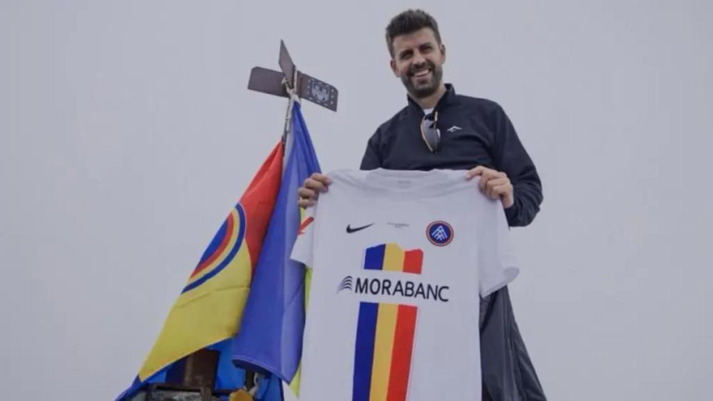 Gerard Piqué ascendió al Comapedrosa por el último ascenso a Segunda del Andorra