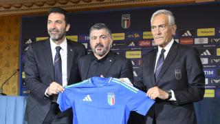 Gianluigi Buffon, Gennaro Gattuso y Gabriele Gravina