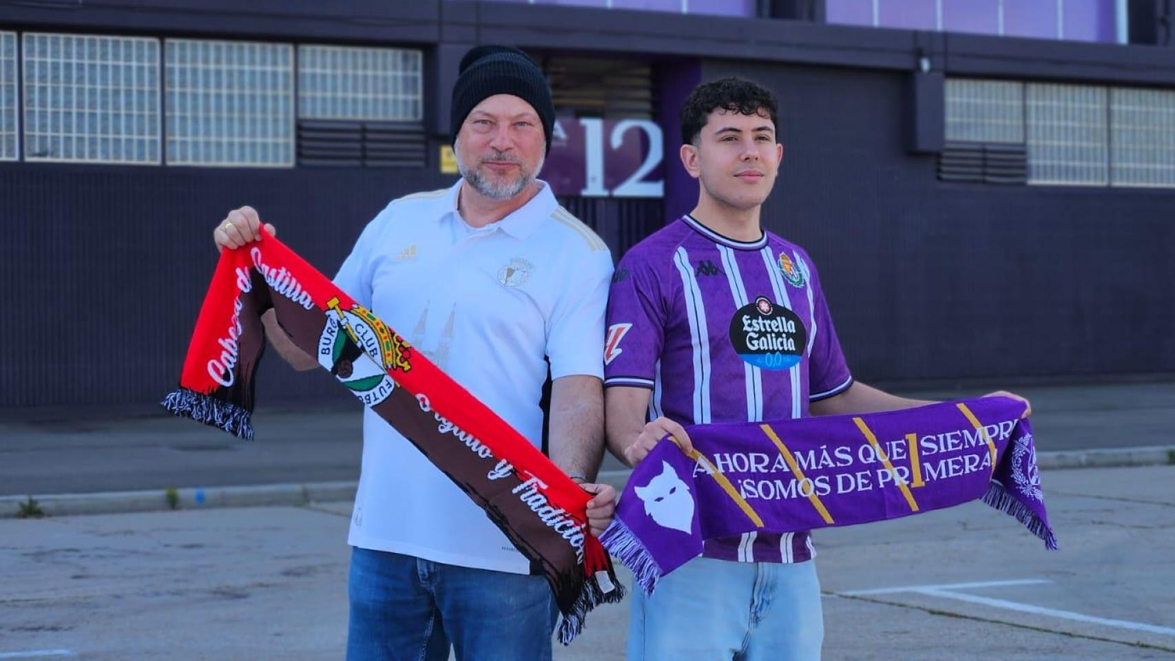 Pedro posa junto a Francisco, su hijo 'pucelano', en el estadio José Zorrilla