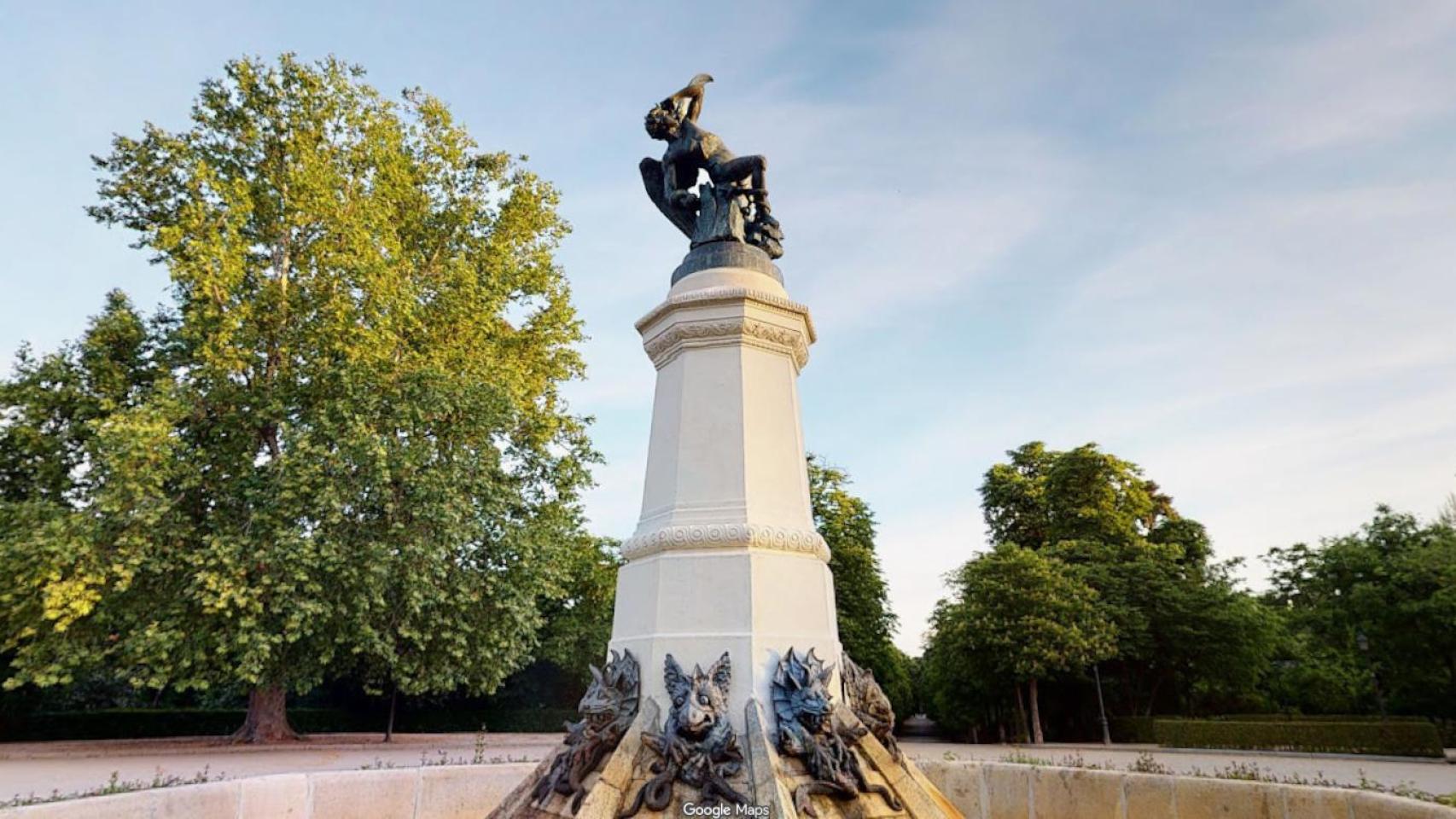 La curiosa estatua de Lucifer que estará a menos de 1.600 metros del papa León XIV durante su gran misa en Madrid