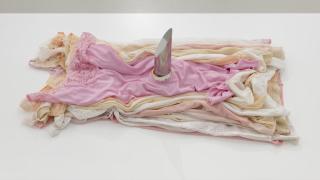 La sofisticación provocadora de la escultura de Ana Laura Aláez vuelve a Madrid