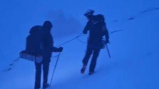 La Guardia Civil salva a dos senderistas atrapados en el Moncayo