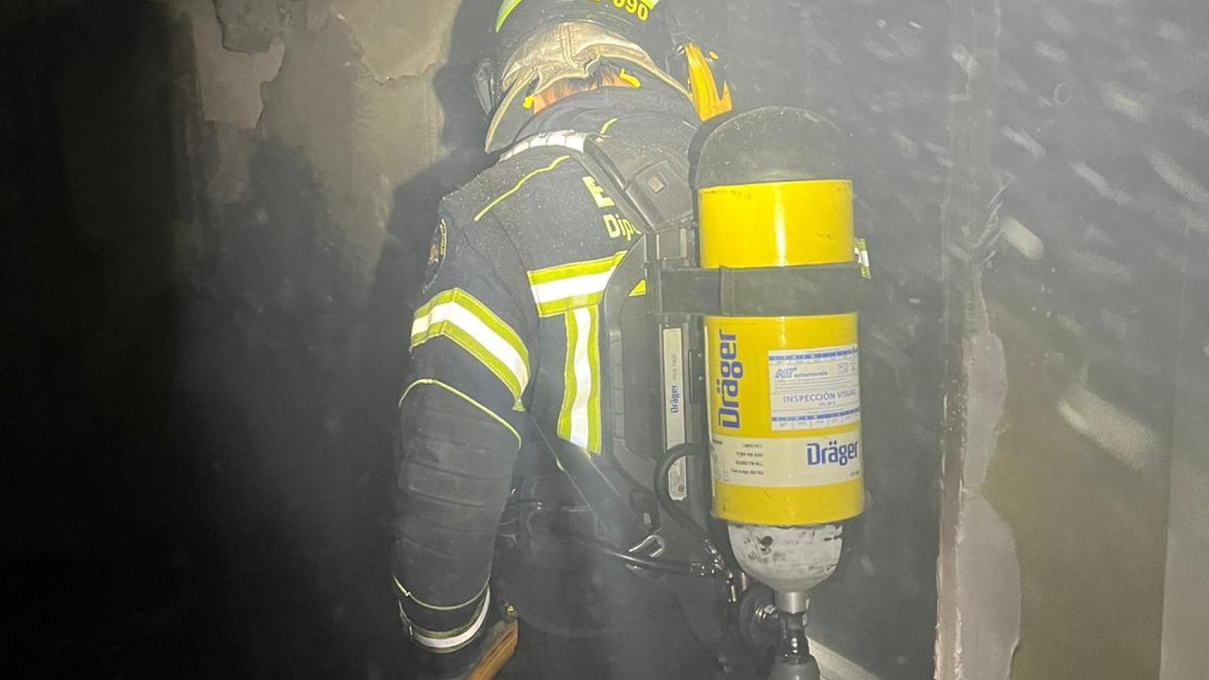 Muere un hombre en el incendio de una vivienda en Tudela de Duero