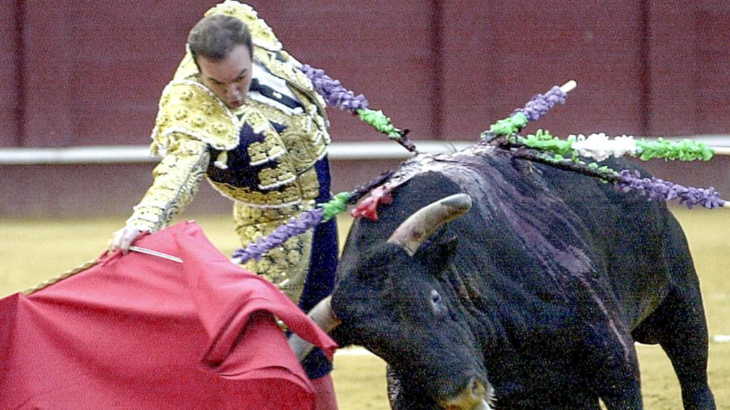 El torero Ricardo Ortiz en una imagen de archivo del 10 de agosto de 2003.