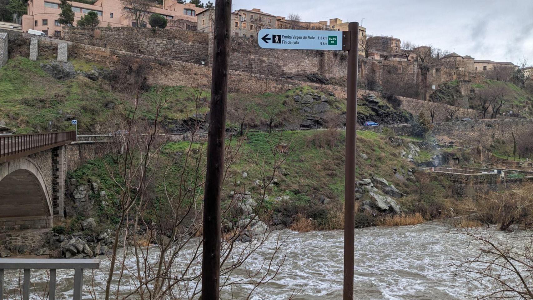 Toledo estrena el Sendero del Valle, una ruta homologada y señalizada que descubre las mejores vistas de la ciudad