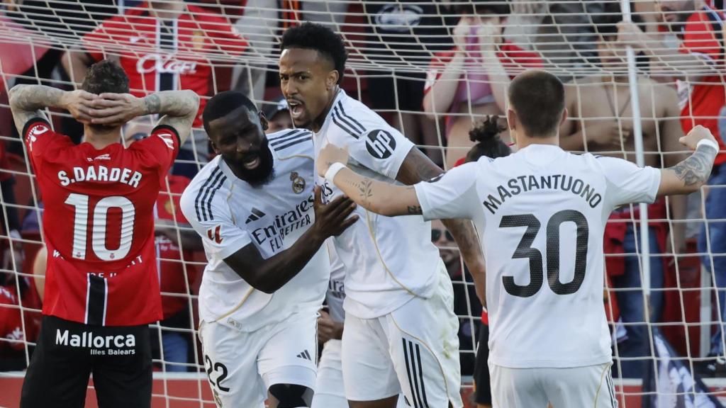Militao celebra el gol del empate ante el Mallorca.