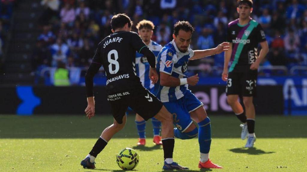 Juanpe durante el Deportivo de La Coruña vs. Málaga CF de Segunda División