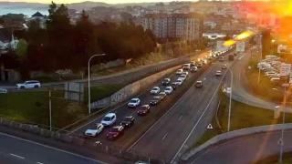 Un choque múltiple en Alfonso Molina deja retenciones kilométricas a primera hora en A Coruña