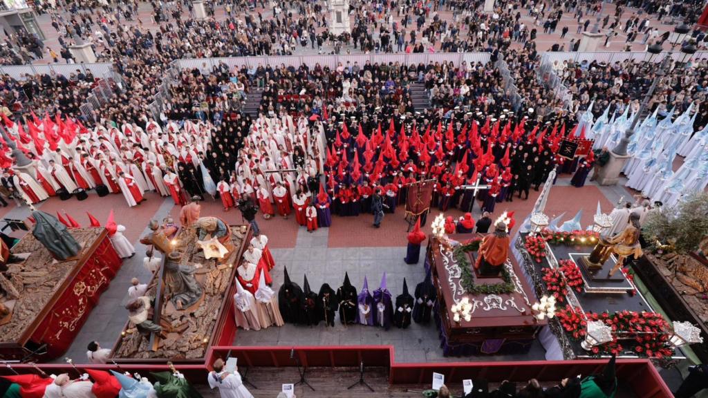 Plaza Mayor de Valladolid durante la Semana Santa