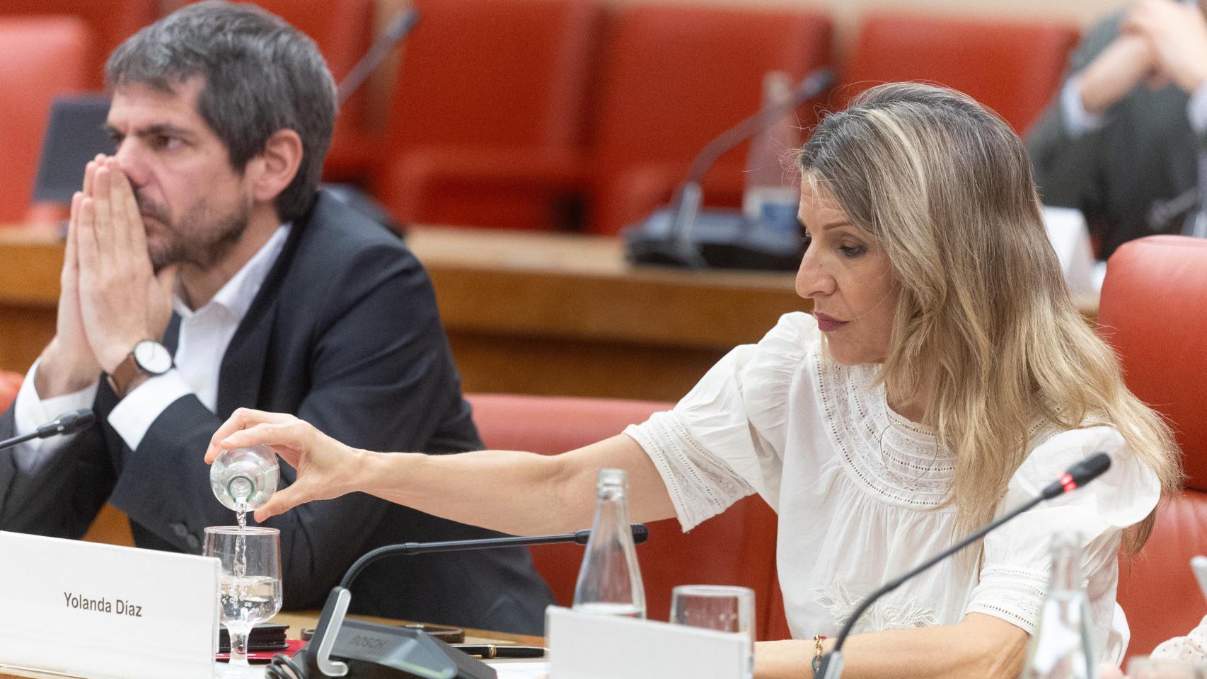 )El ministro de Cultura, Ernest Urtasun, y la vicepresidenta segunda y ministra de Trabajo y Economía Social, Yolanda Díaz.