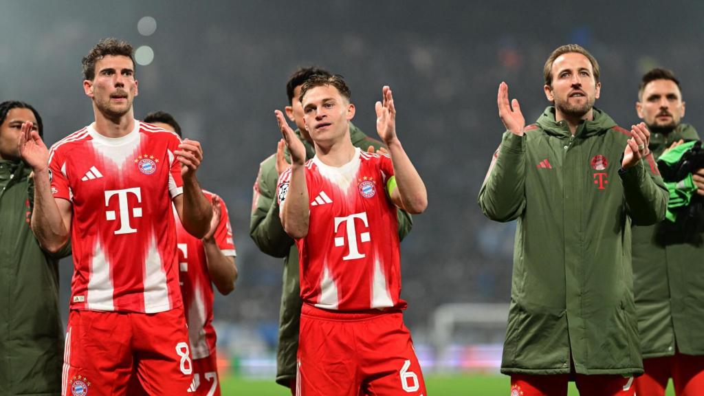 Los futbolistas del Bayern celebran un gol ante el Atalanta.