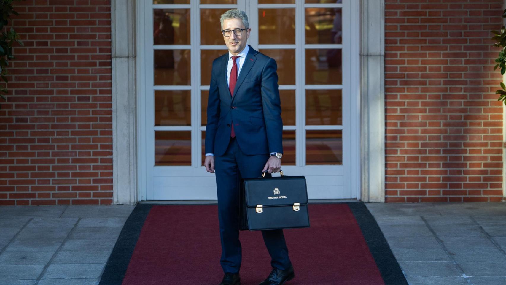 Arcadi España, ministro de Hacienda.