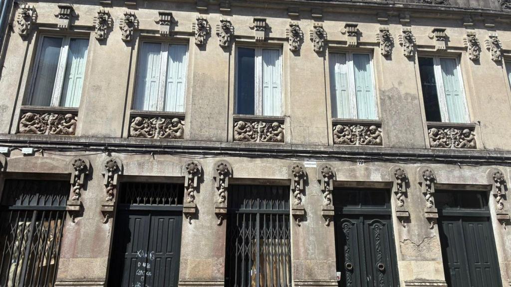 Exterior de la Casa de Cotos, en Casas Reais