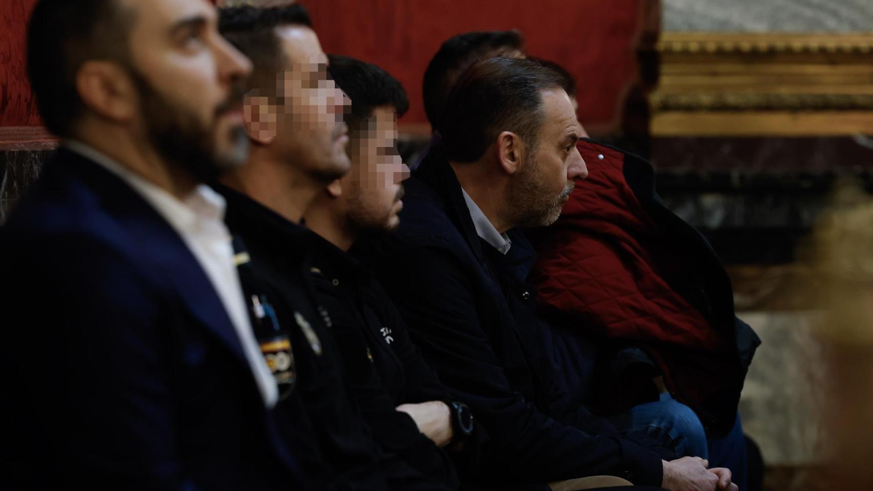 El exministro Jose Luis Ábalos y el empresario Víctor de Aldama durante la audiencia preliminar en el Tribunal Supremo. Foto: Pool.