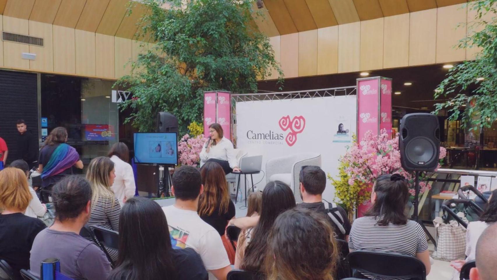 El Centro Comercial Camelias de Vigo celebra abril con cuentos, vermuteo y sorteos por el Día de la Madre