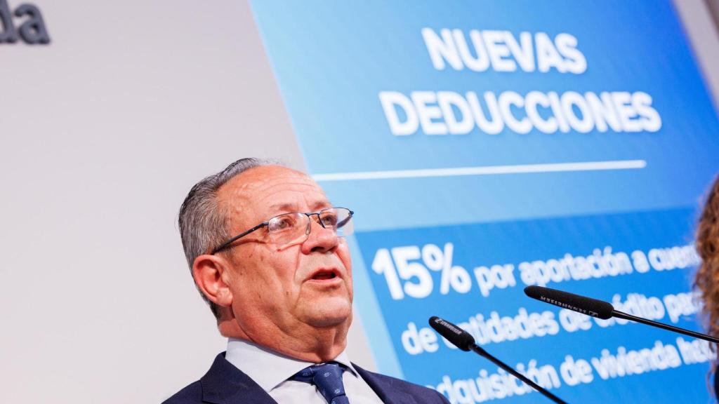 Juan Alfonso Ruiz Molina es el consejero de Hacienda de Castilla-La Mancha.