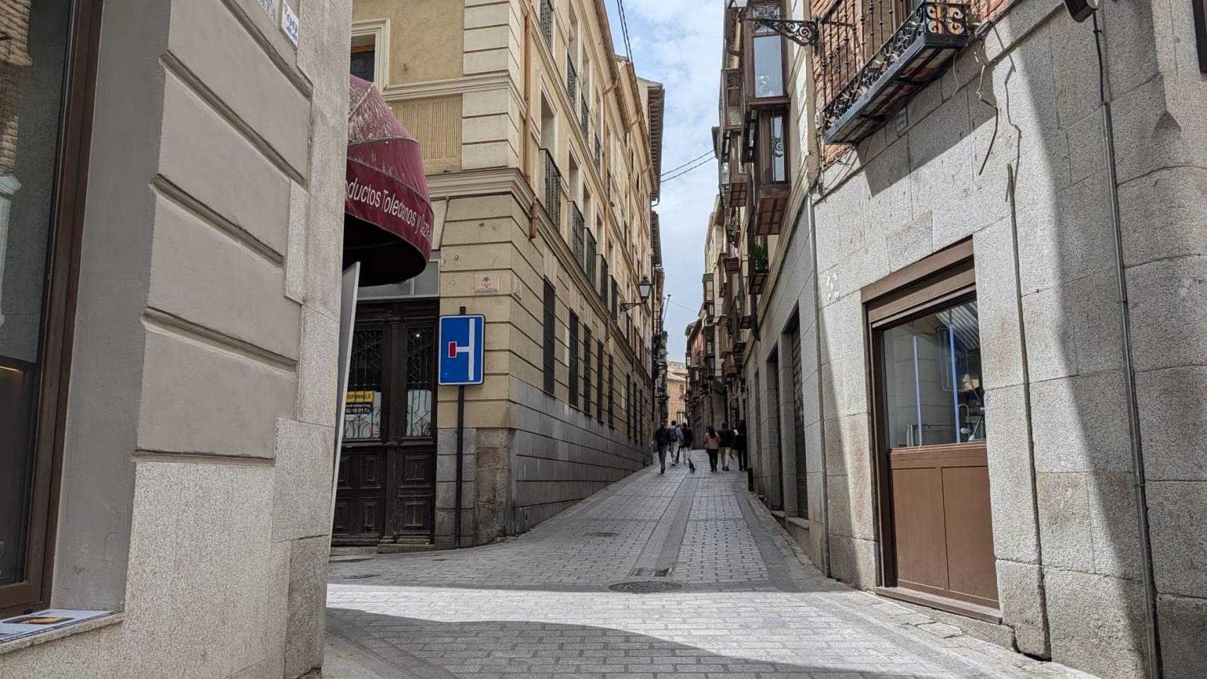 La calle La Plata, a escasos metros de la plaza de Zocodover.