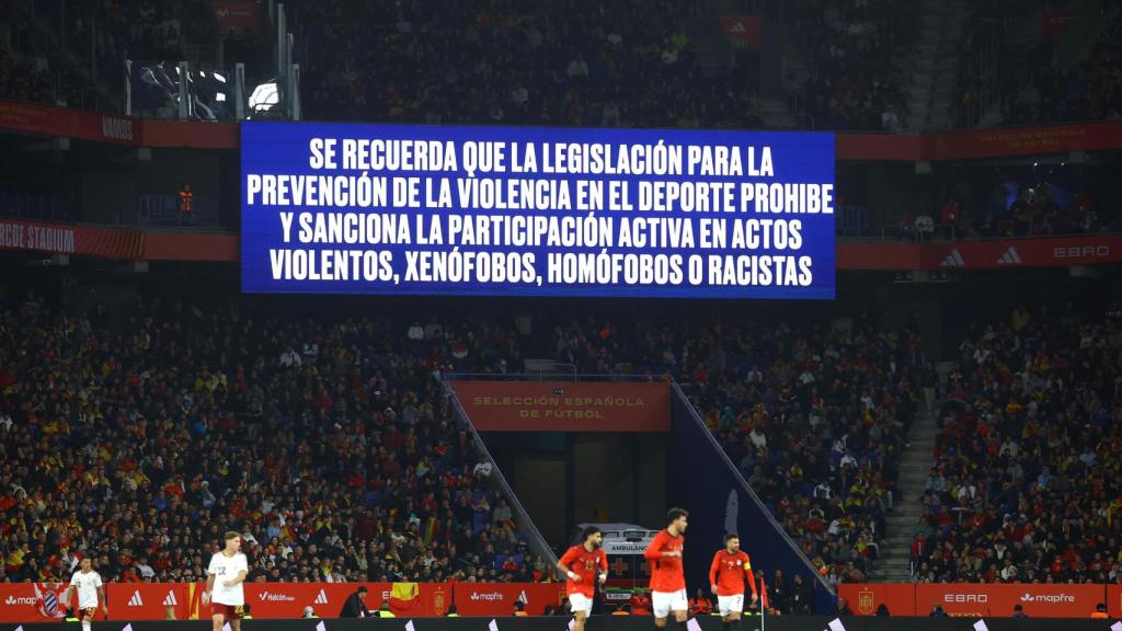 El mensaje retransmitido en el vídeomarcador durante el partido España - Egipto.