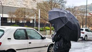 El tráfico por la avenida de Alcoy de Alicante, este marzo.