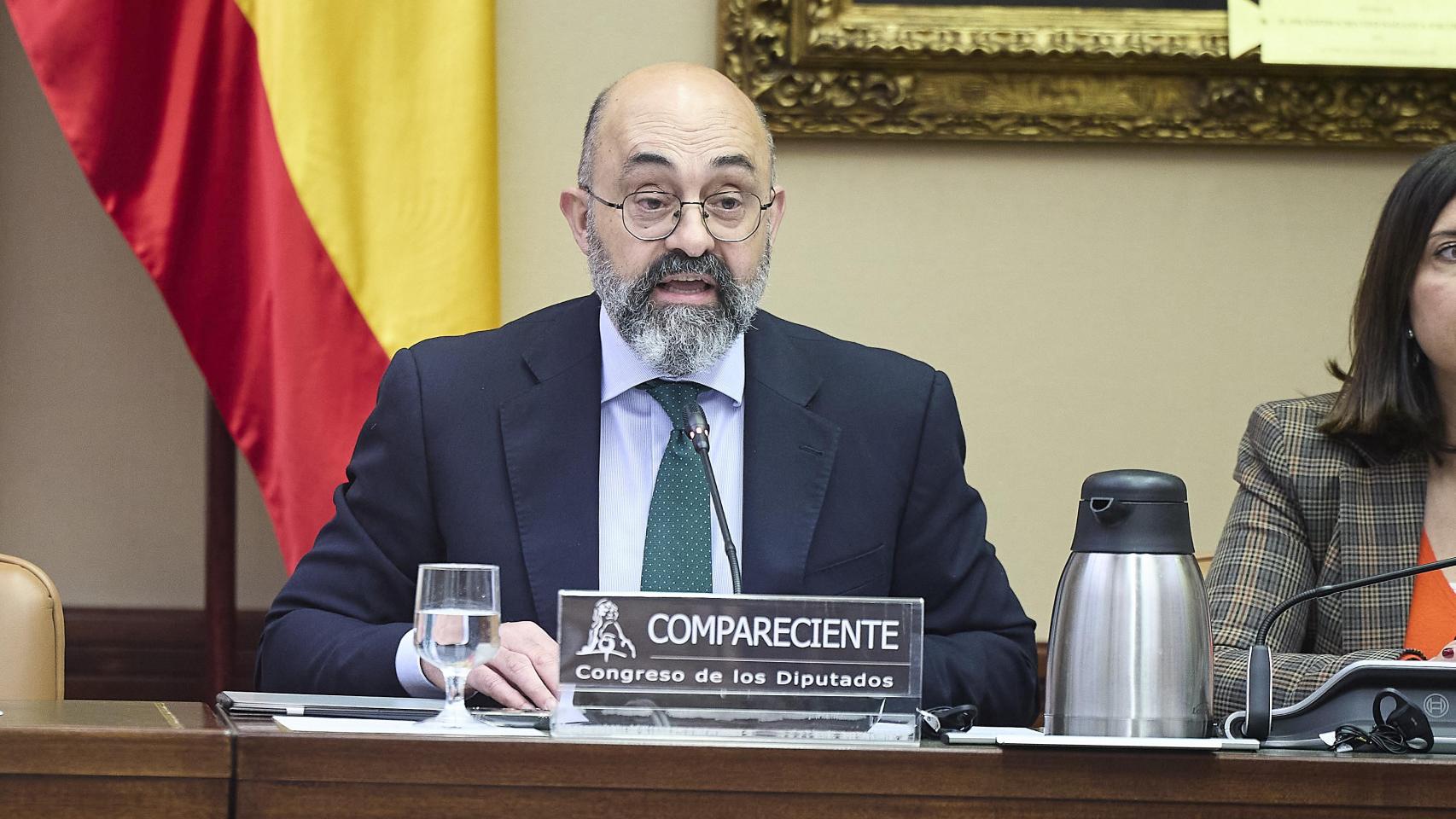 El presidente de Adif se reúne con las víctimas de Adamuz y admite que España carece de un sistema que detecte vías rotas