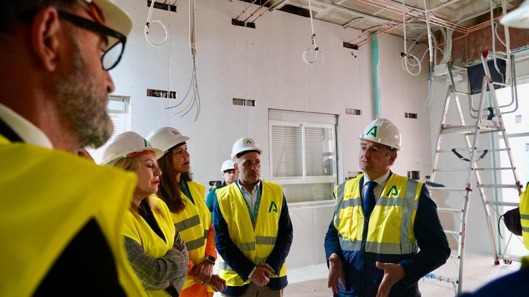 Vista a las obras de rehabilitación del Hospital Pascual de Málaga.