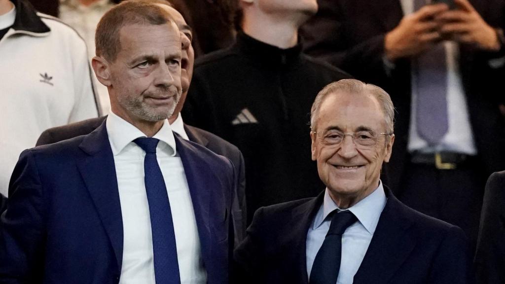 Aleksander Ceferin y Florentino Pérez, en el palco del Bernabéu.
