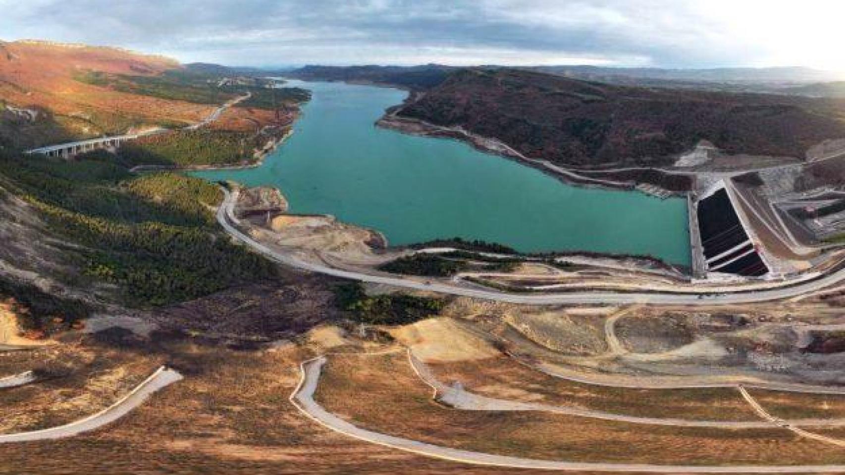 Imagen de archivo de este pantano que tiene capacidad para 447 hectómetros cúbicos.