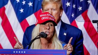 Marjorie Taylor Greene hace campaña por Trump, en su distrito de Georgia, en 2024
