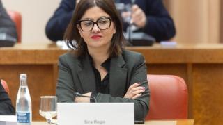La ministra de Juventud e Infancia, Sira Rego, durante una reunión en el Congreso de los Diputados.