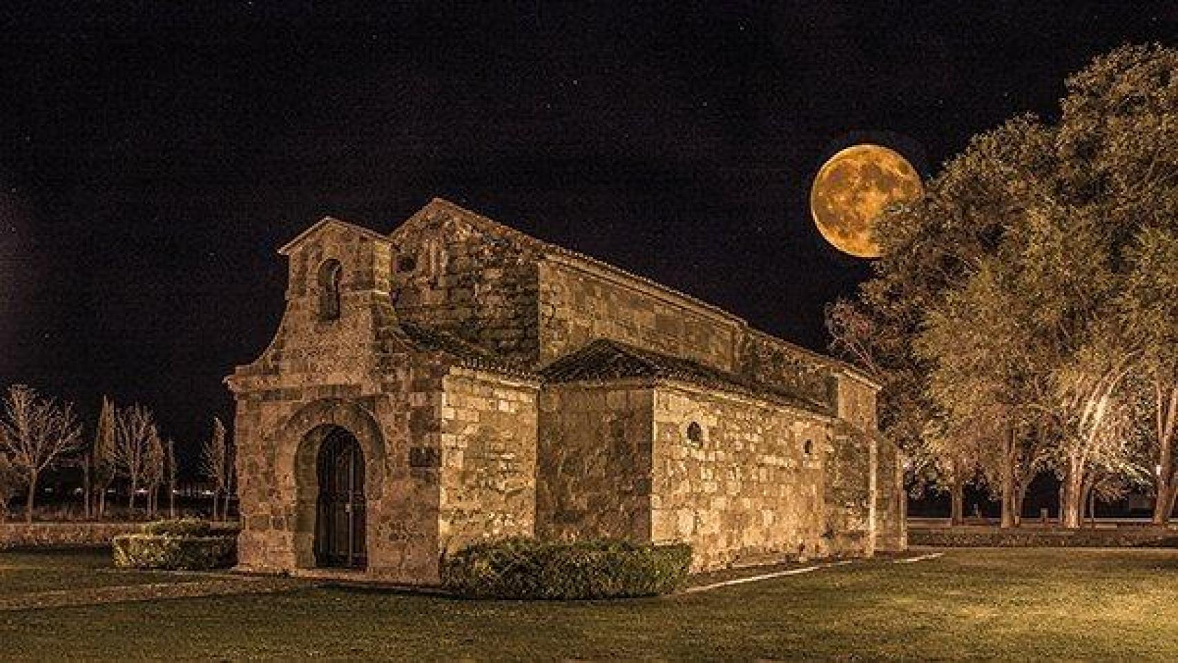 Basílica de San Juan de Baños.