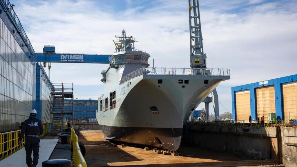 El buque multipropósito 'NRP D. João II'