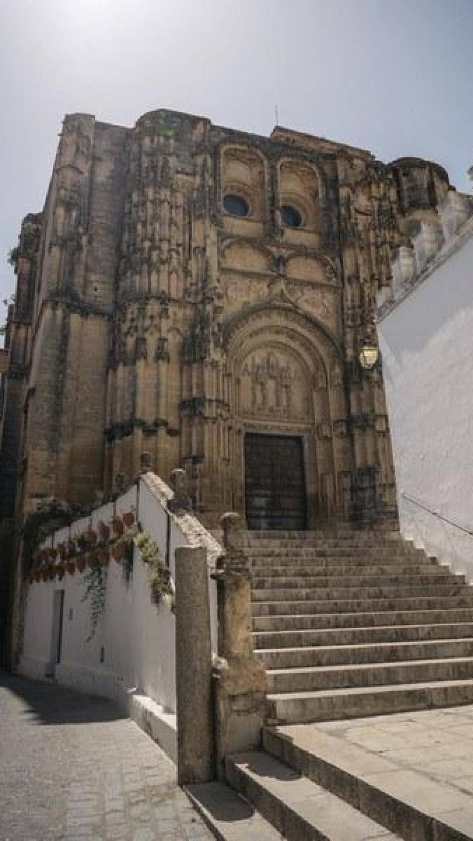 Basílica Menor de Santa María de la Asunción, en Arcos de la Frontera (Cádiz).