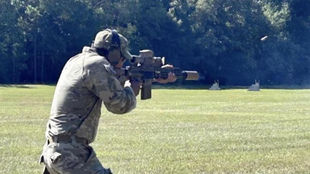 La apuesta por armas más ligeras, conectadas y letales busca garantizar la superioridad táctica del soldado estadounidense en los escenarios futuros.