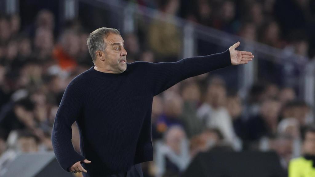 Hansi Flick durante el partido de Champions contra el Atlético.
