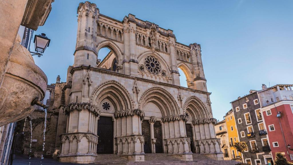 Catedral de Santa María y San Julián