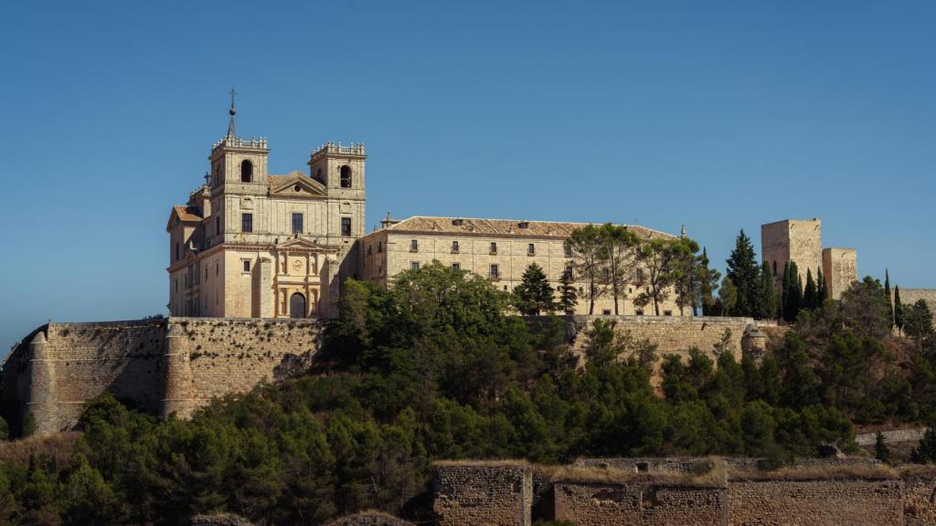 El monasterio de Uclés, popularmente conocido como 'El Escorial de la Mancha'.