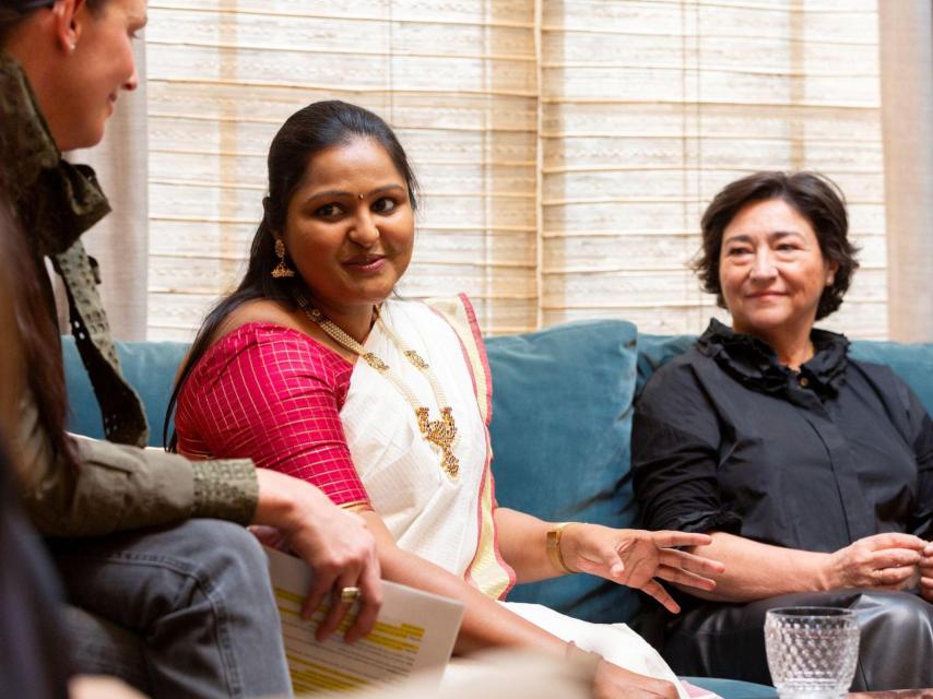 Amritha Krishnamoorthy y Sole Alonso.