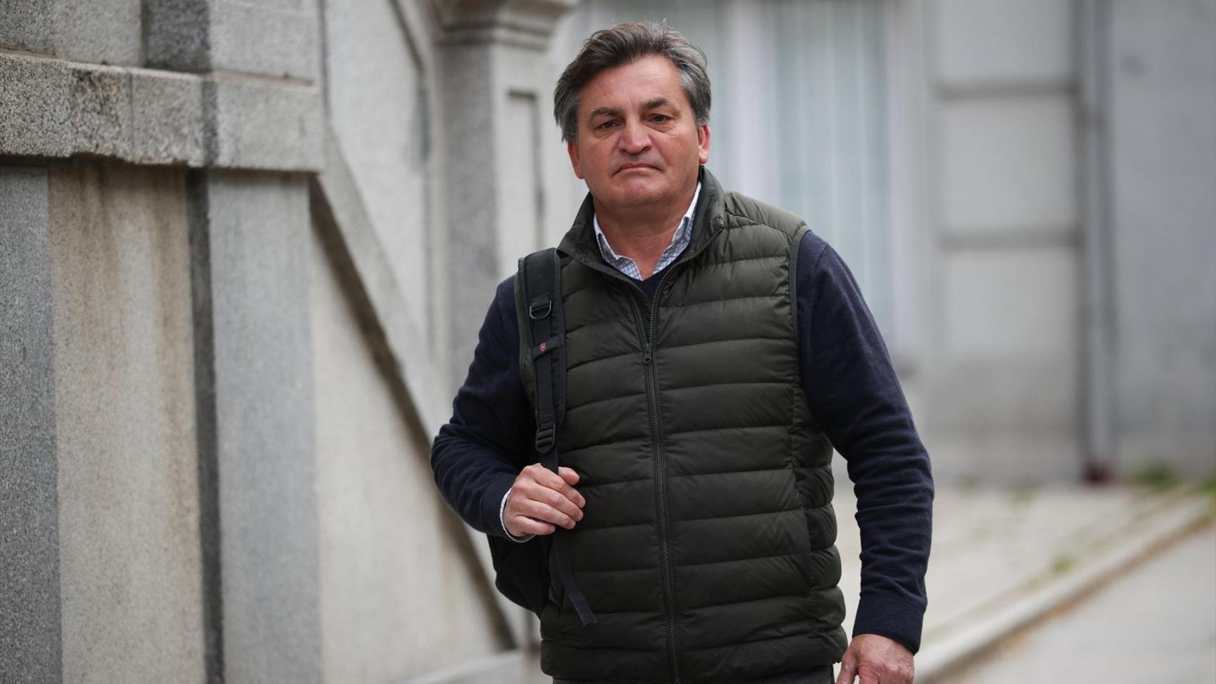 El chófer de Carmen Pano, Álvaro Gallego, a su llegada al Tribunal Supremo.
