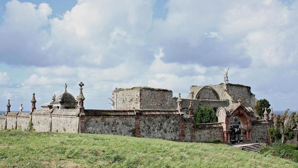 Cementerio de Comillas.