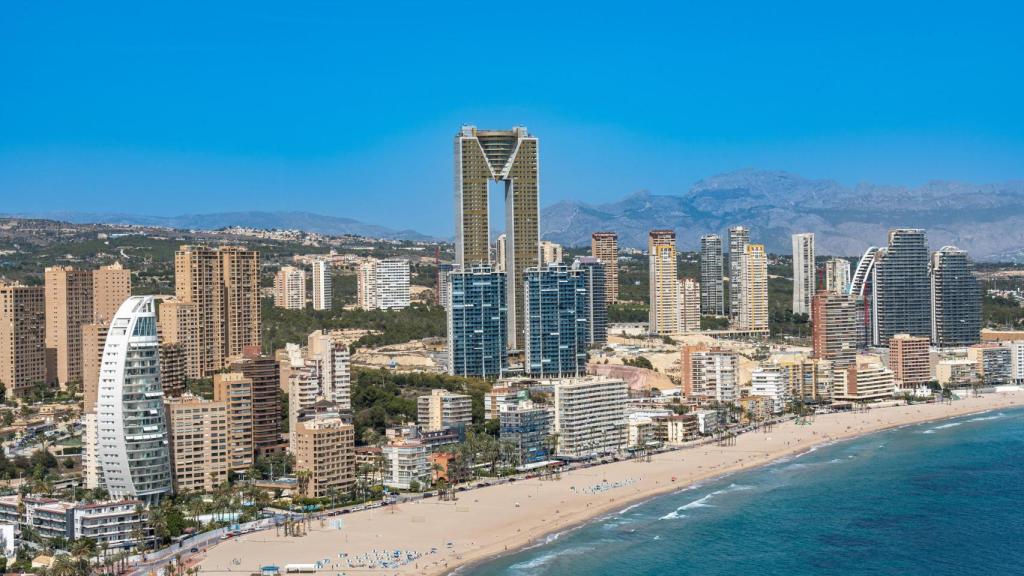 El paisaje de Benidorm desde el plano aéreo.
